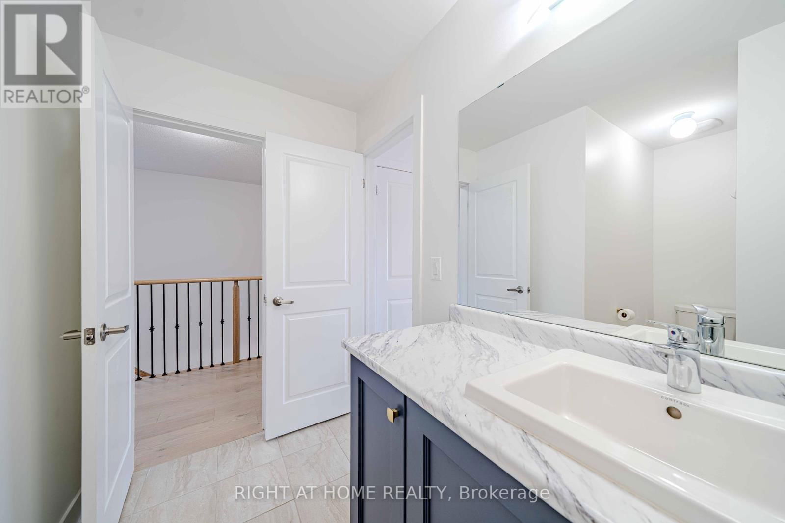 51 DORIAN DRIVE Image 38
