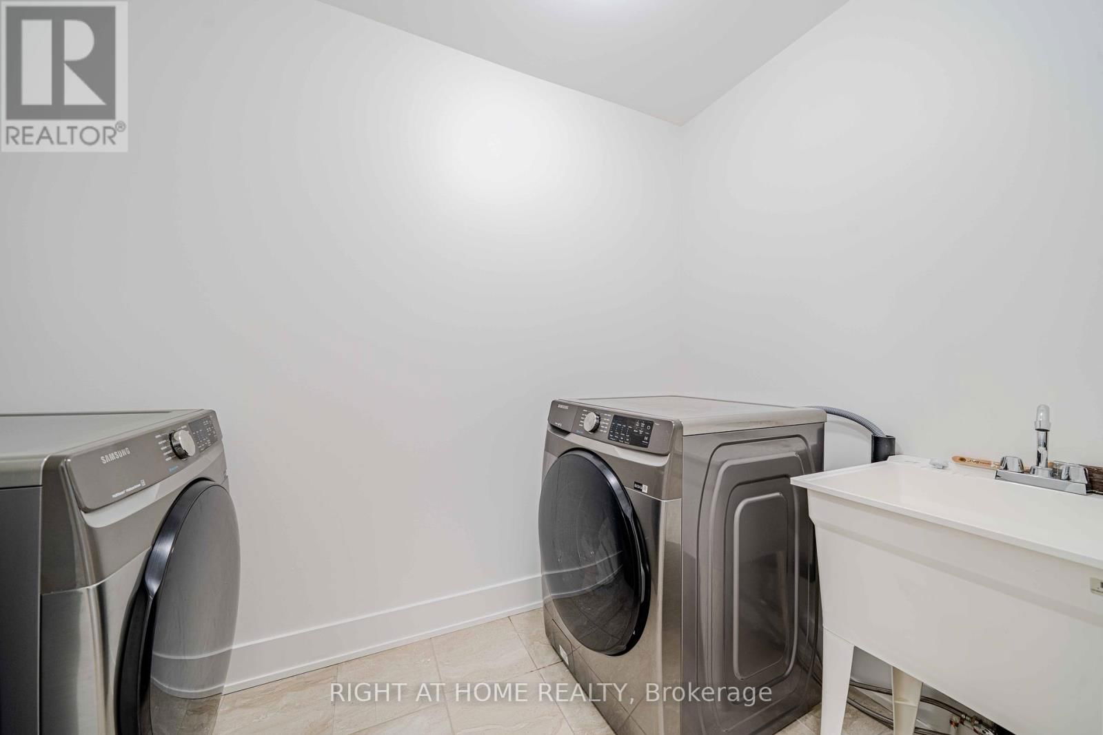 51 DORIAN DRIVE Image 40