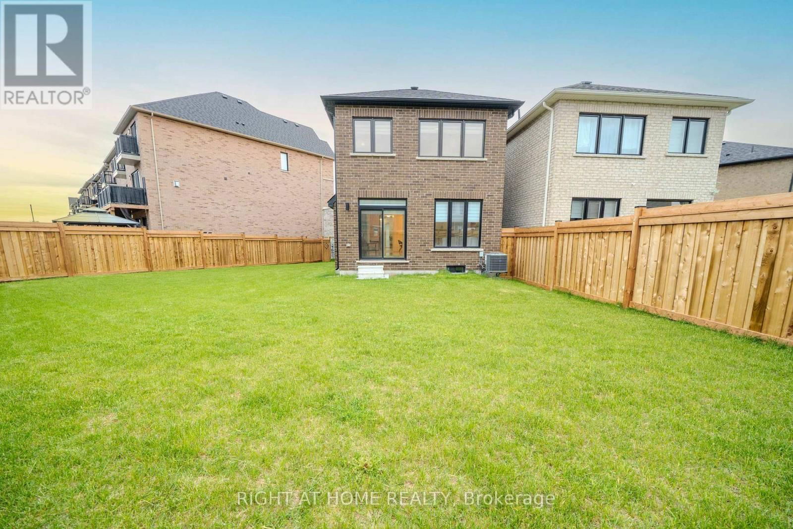 51 DORIAN DRIVE Image 48