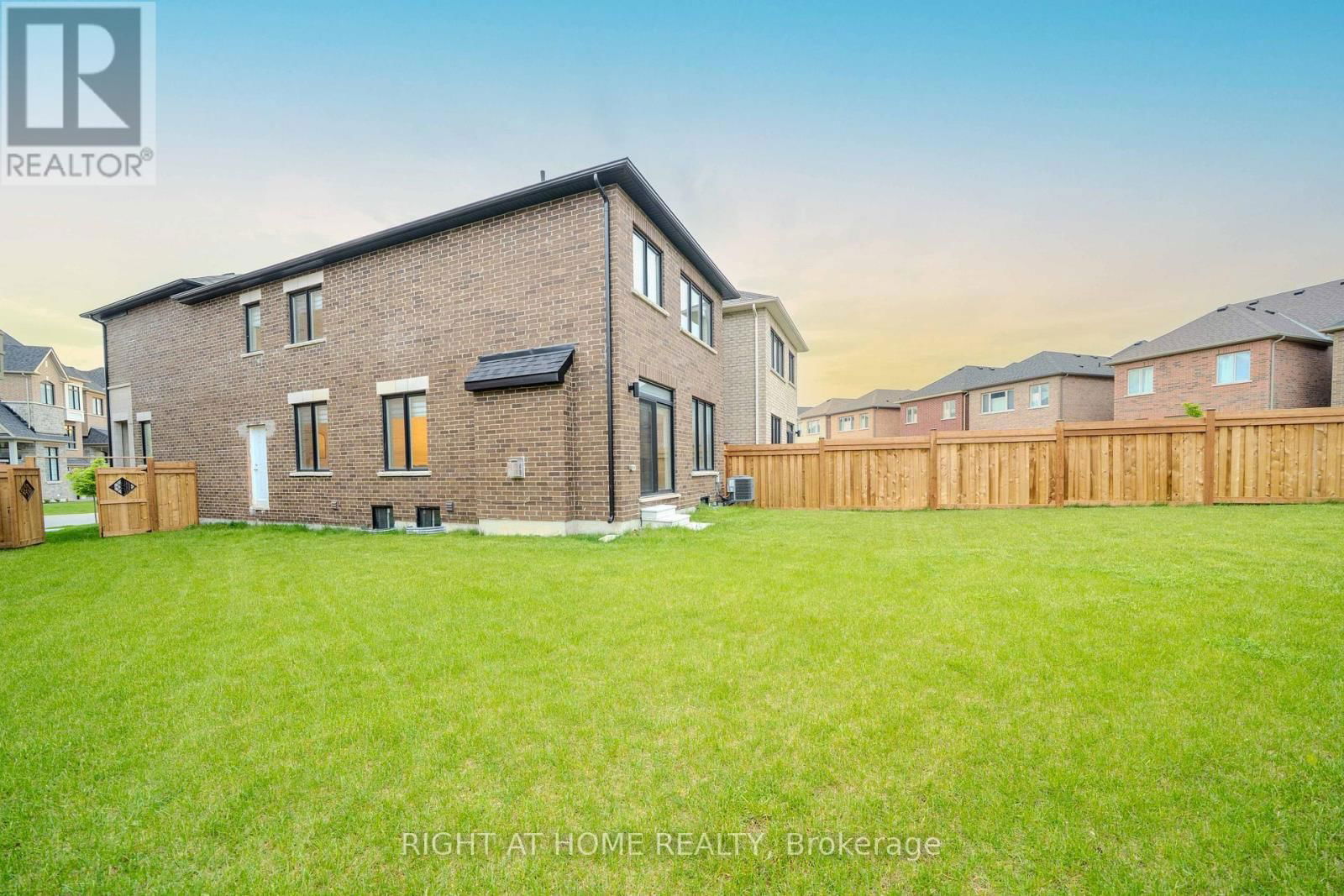 51 DORIAN DRIVE Image 49