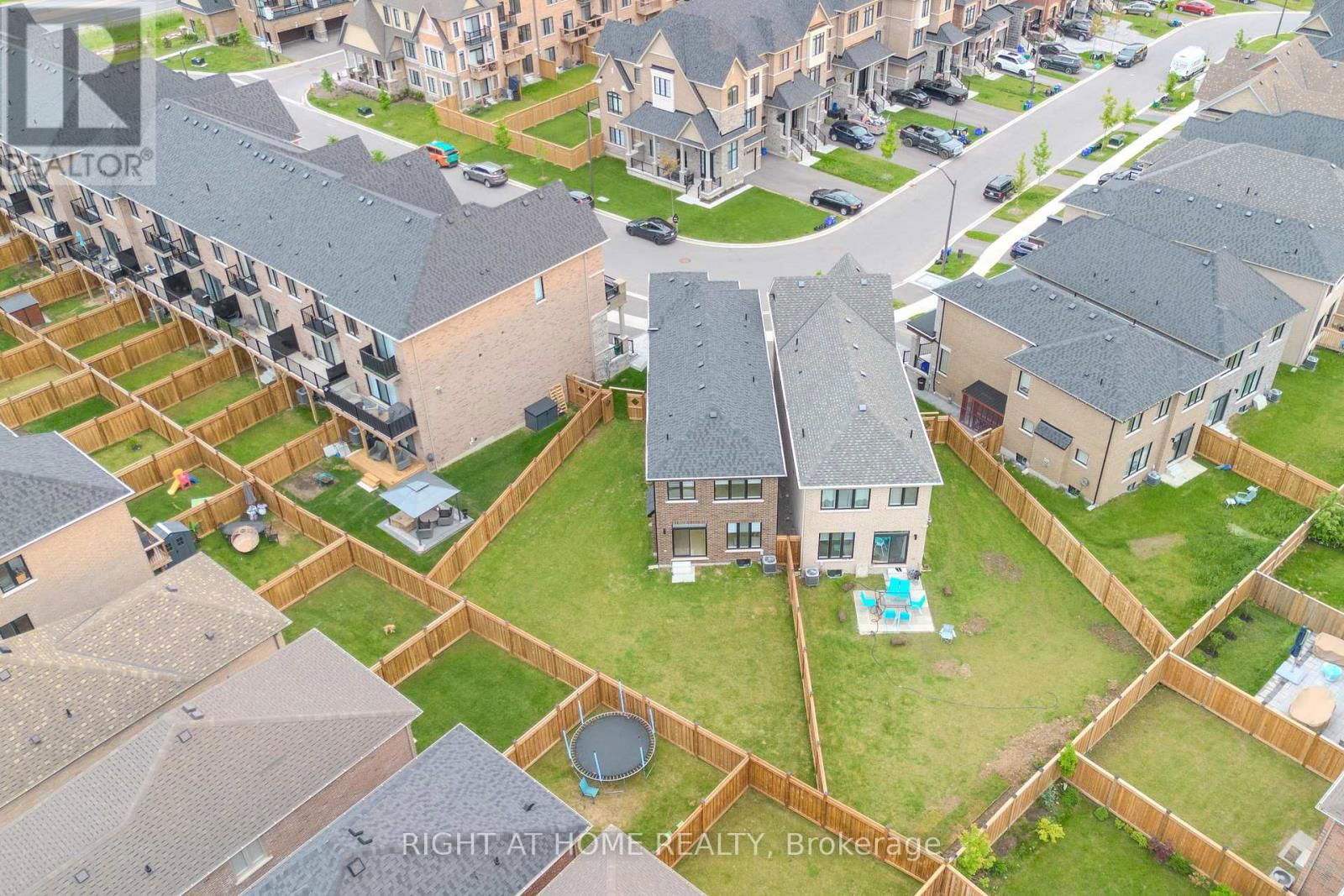 51 DORIAN DRIVE Image 50