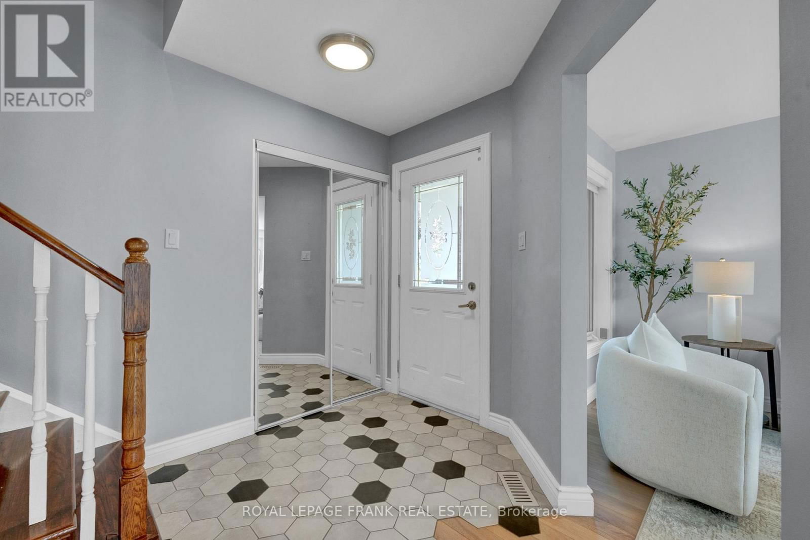 120 BONNYCASTLE DRIVE Image 14