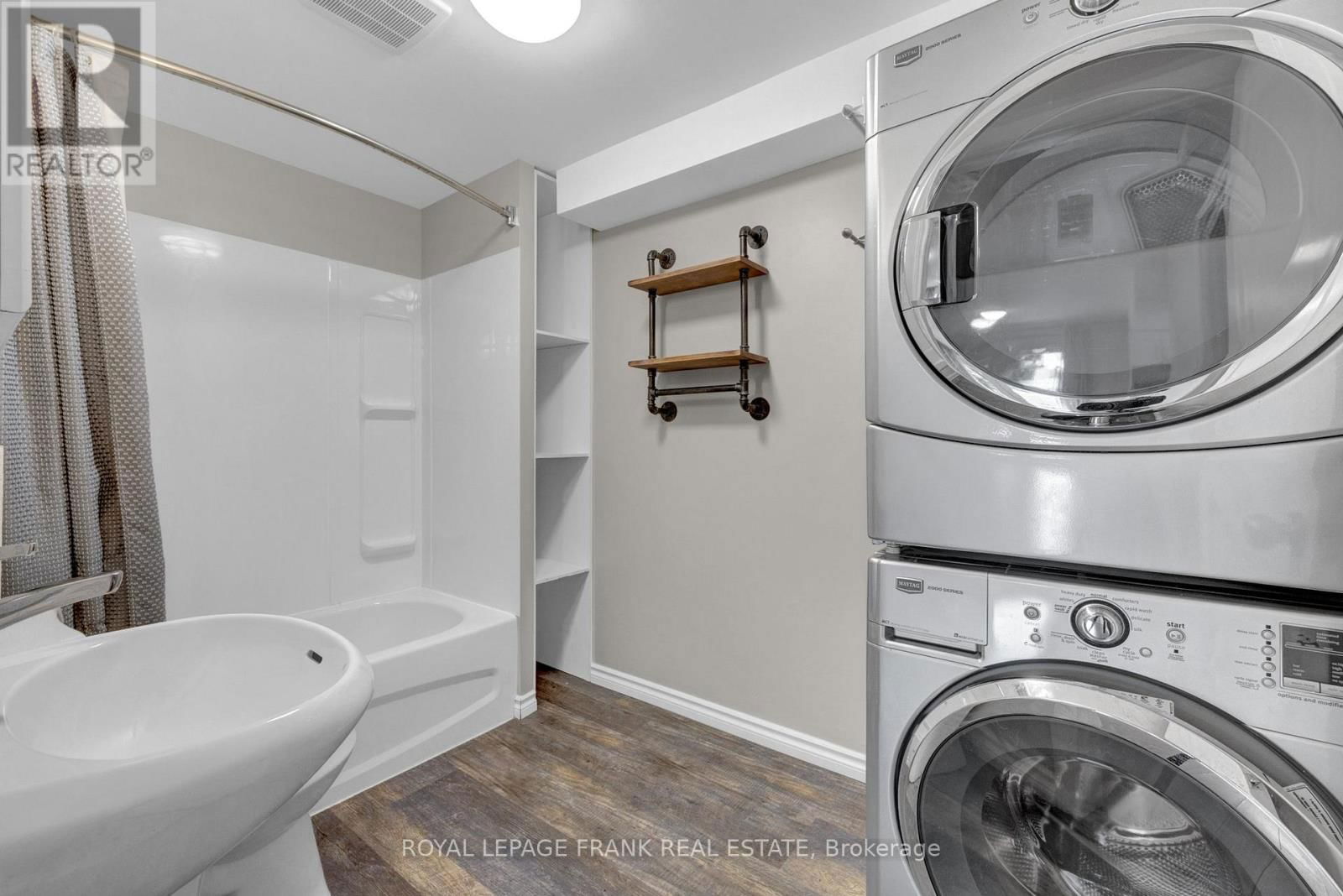 120 BONNYCASTLE DRIVE Image 37