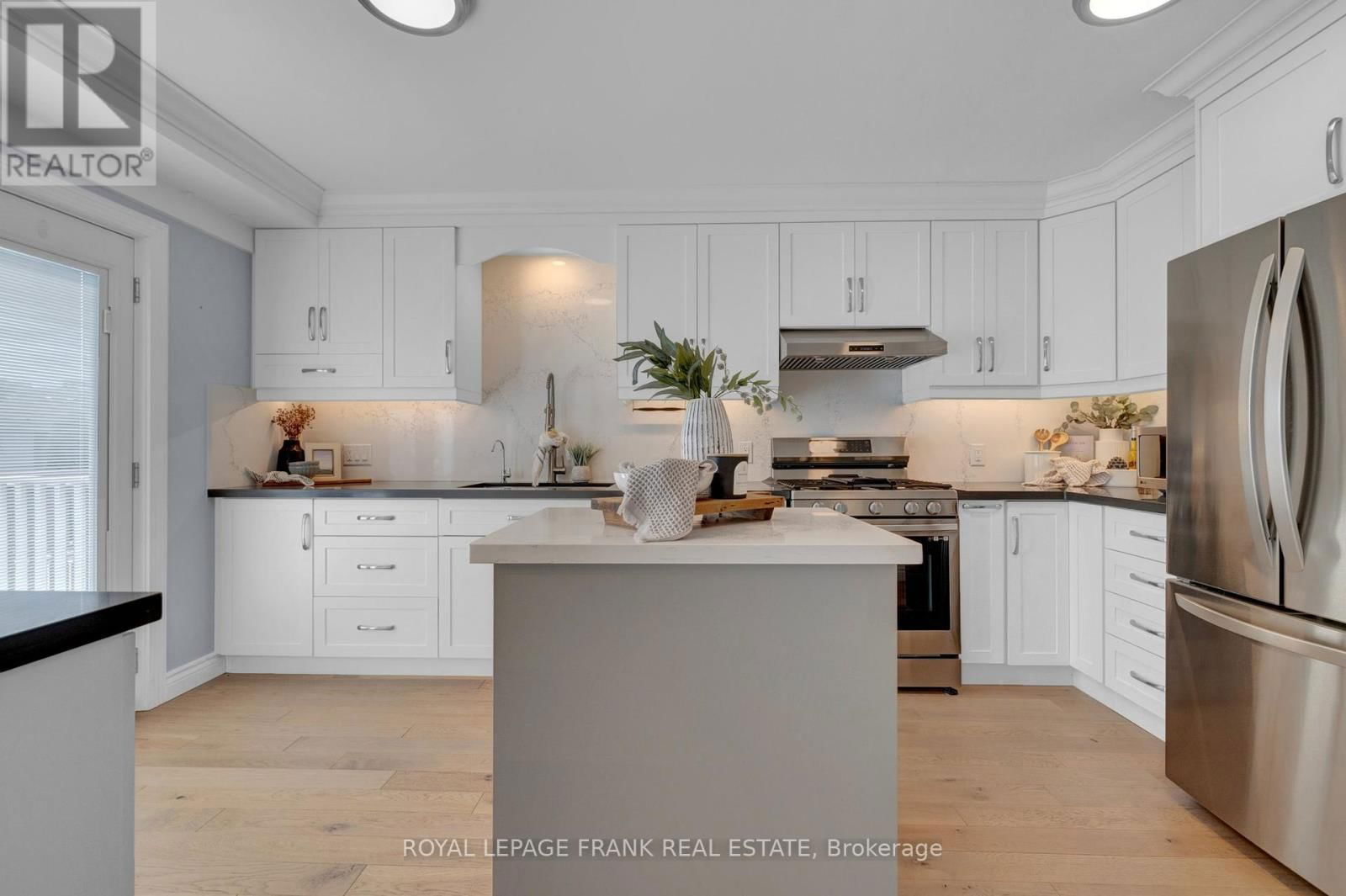 120 BONNYCASTLE DRIVE Image 6