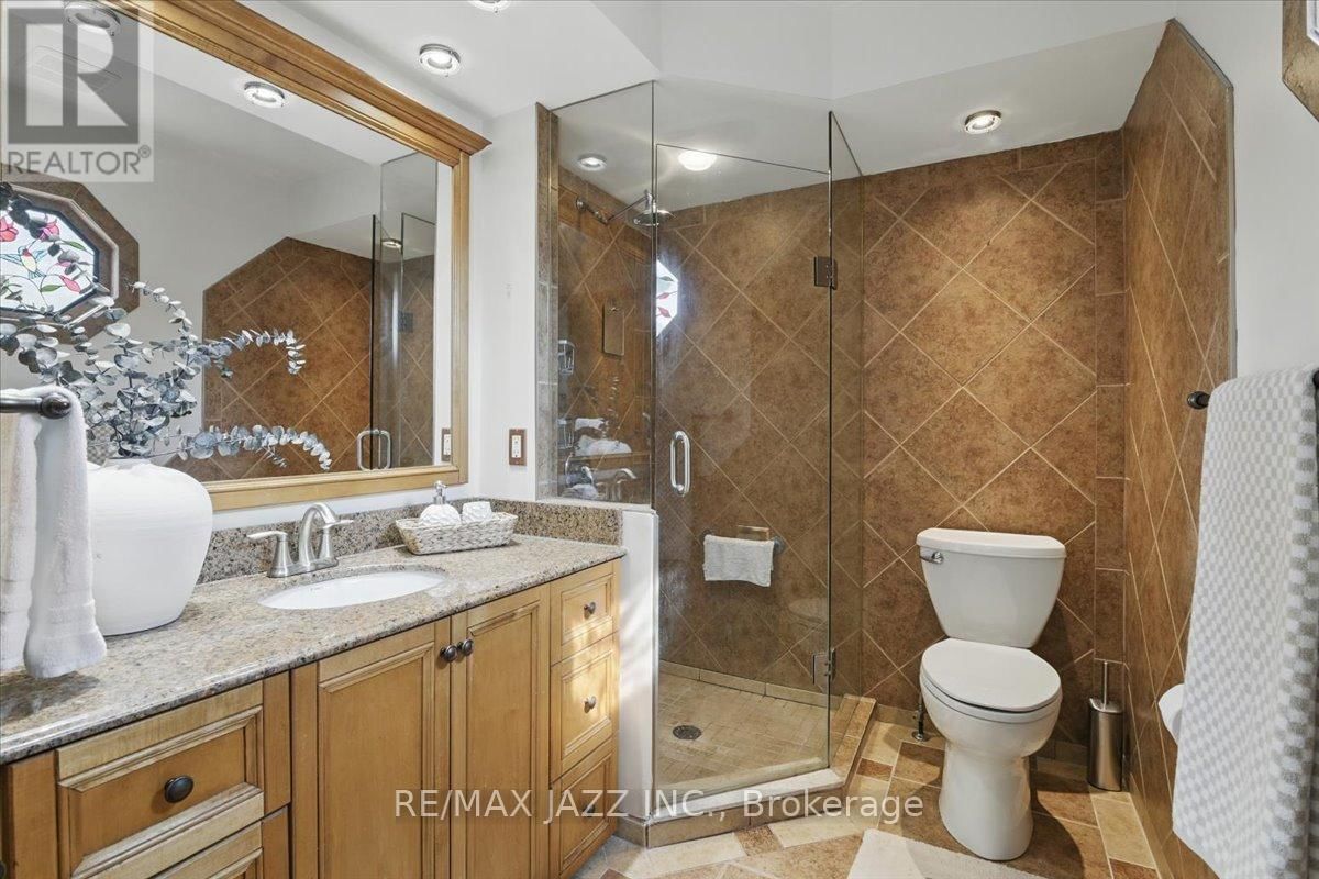 653 COWAN CIRCLE Image 26