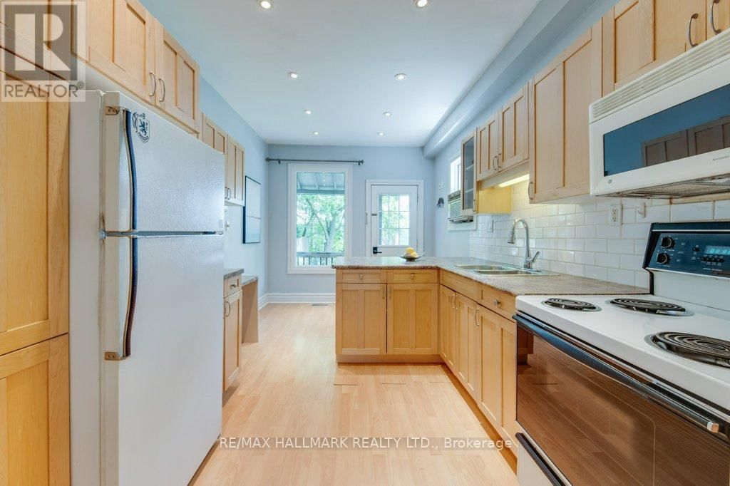15 SEYMOUR AVENUE Image 12