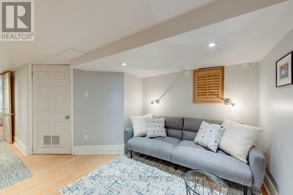 15 SEYMOUR AVENUE Image 18