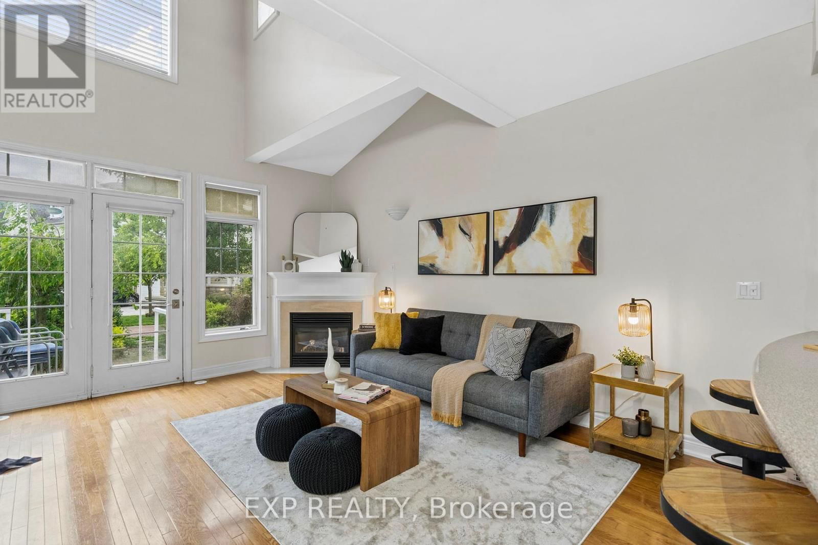 30 - 1295 WHARF STREET Image 14