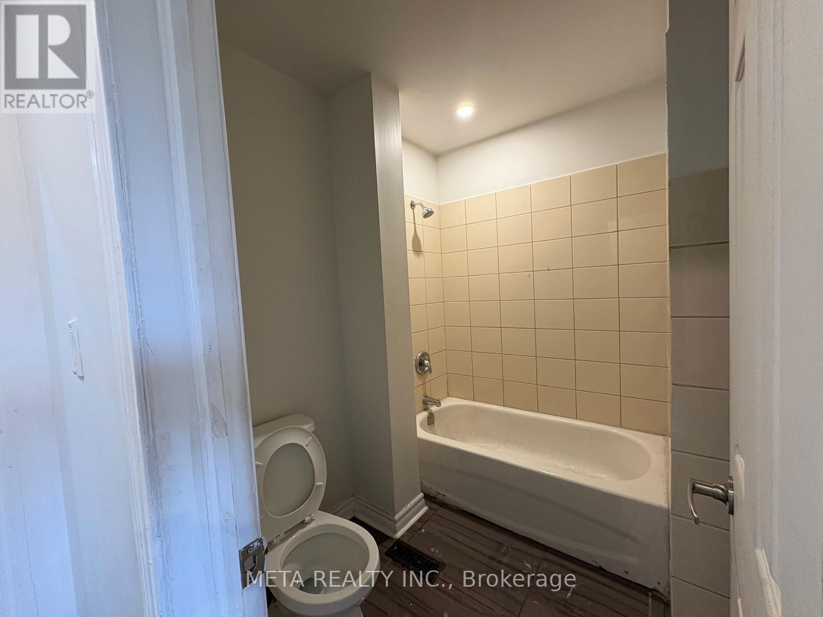2B - 35 DUNCOMBE BOULEVARD Image 5