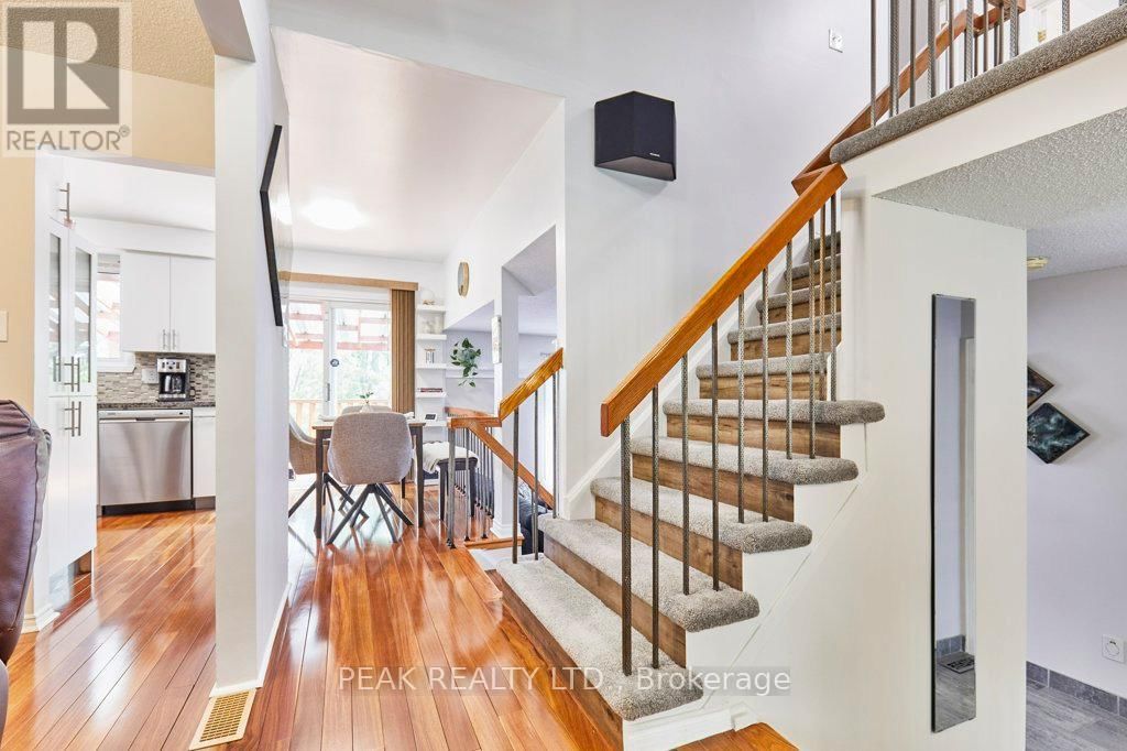 14 MANSFIELD CRESCENT Image 11