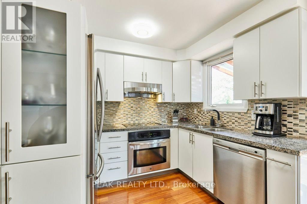 14 MANSFIELD CRESCENT Image 13