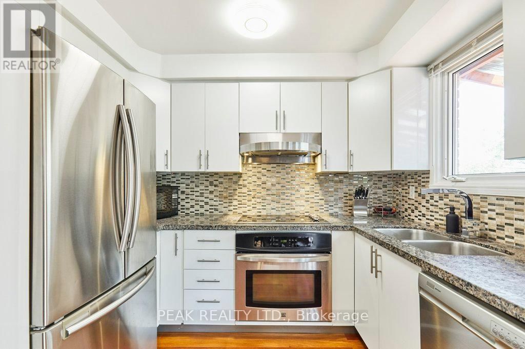 14 MANSFIELD CRESCENT Image 14