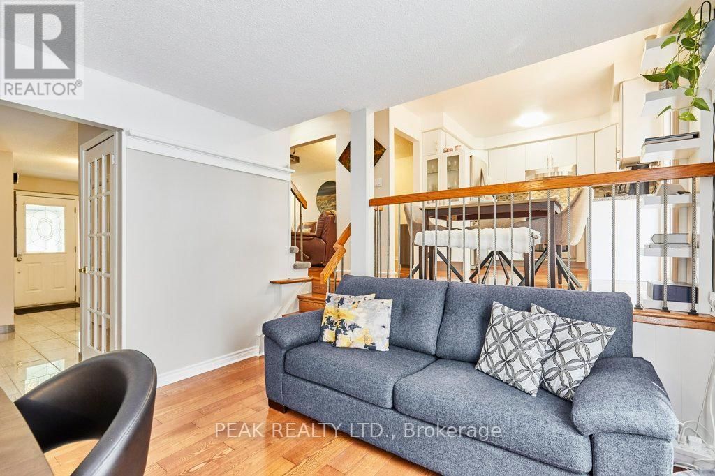 14 MANSFIELD CRESCENT Image 16