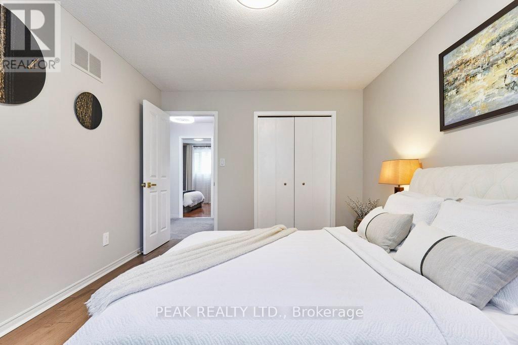 14 MANSFIELD CRESCENT Image 26