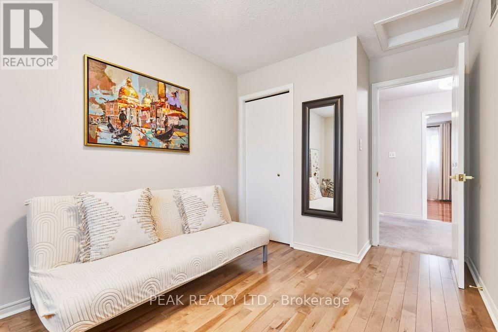 14 MANSFIELD CRESCENT Image 28