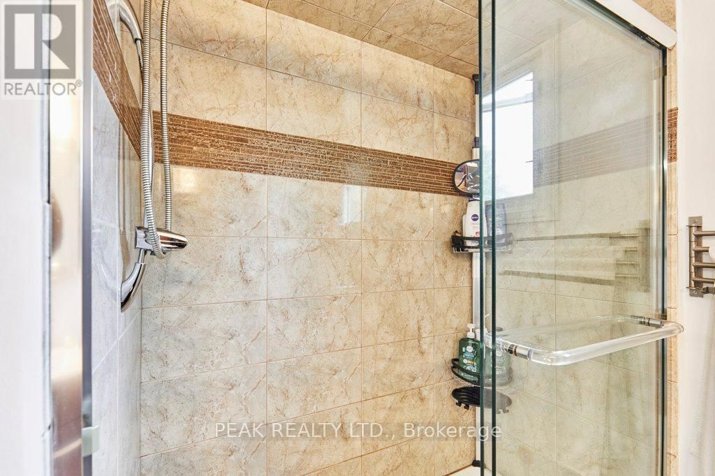 14 MANSFIELD CRESCENT Image 30