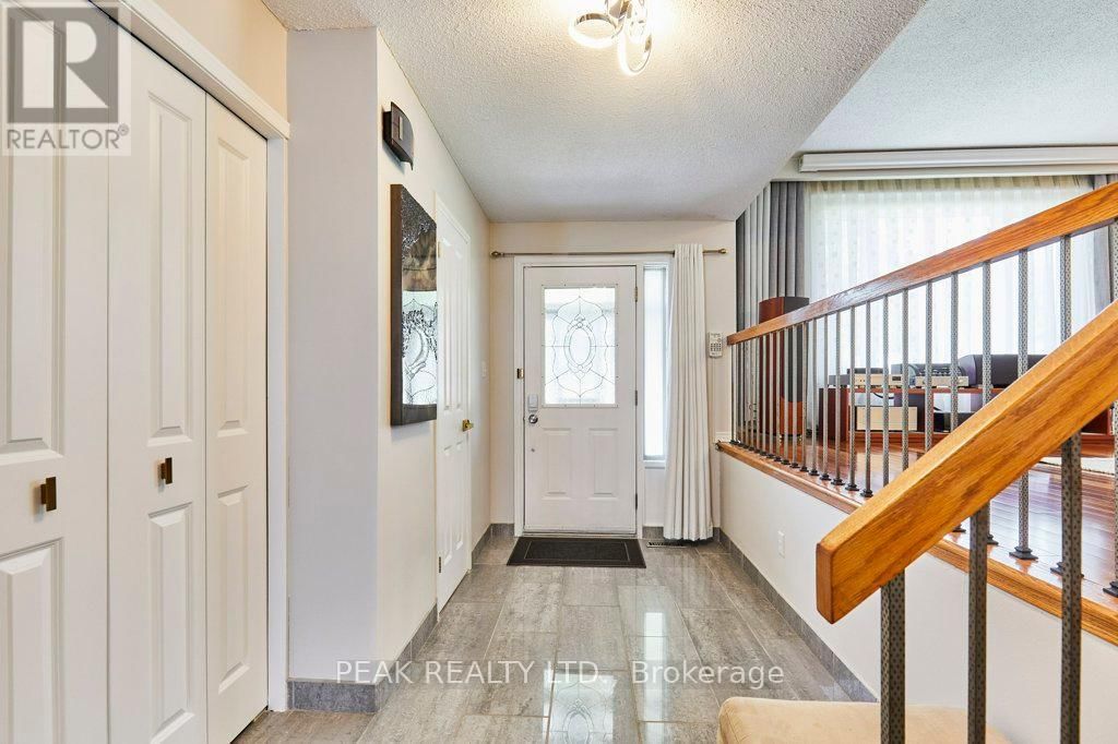 14 MANSFIELD CRESCENT Image 5