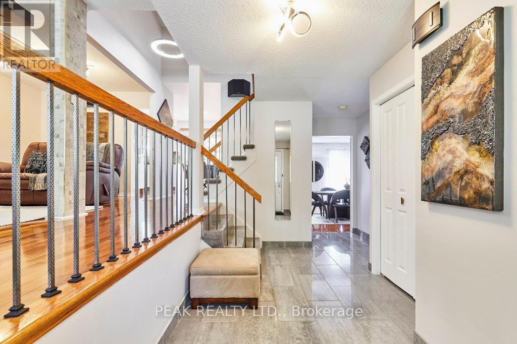 14 MANSFIELD CRESCENT Image 6