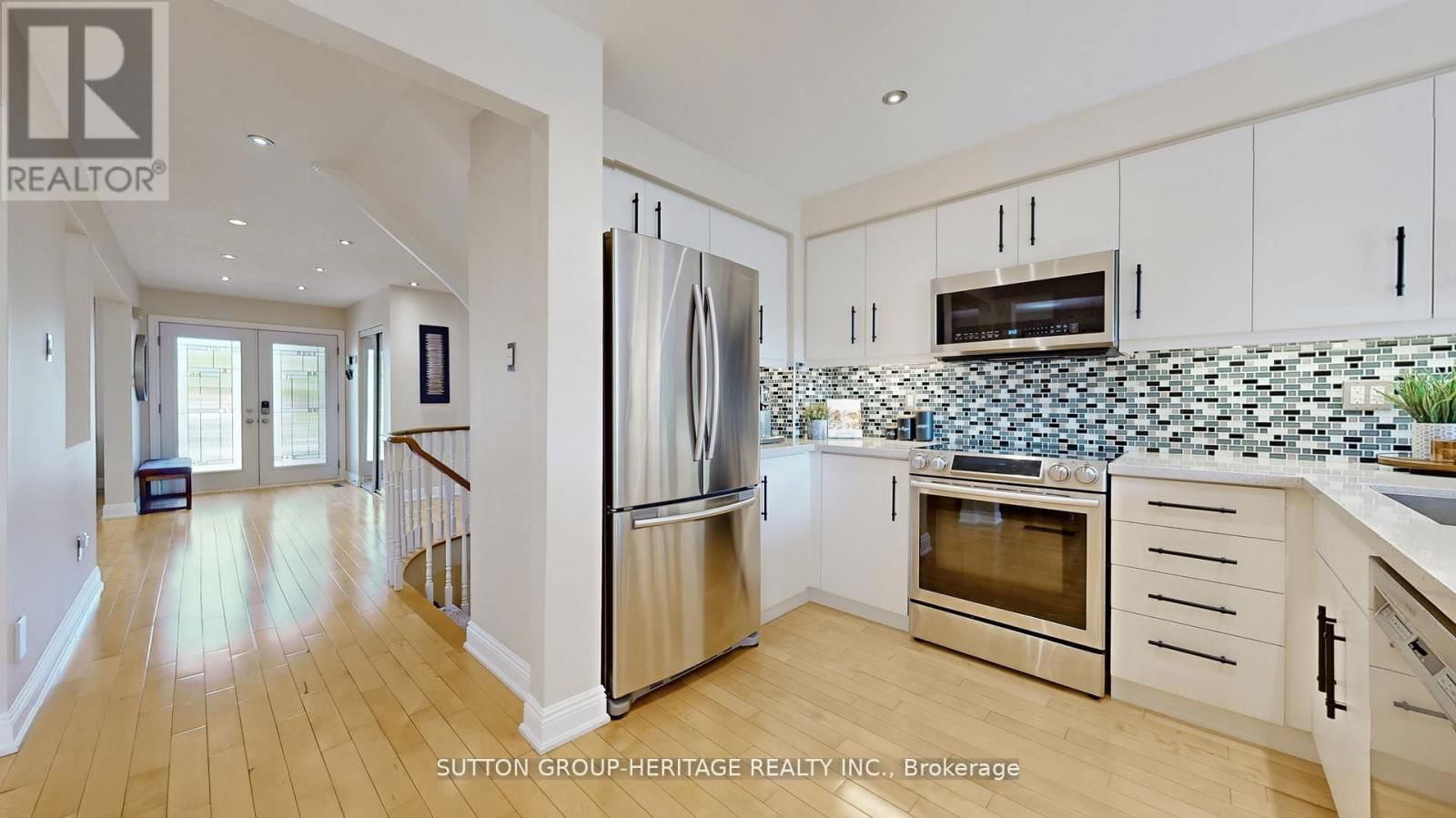 984 RAMBLEBERRY AVENUE Image 18