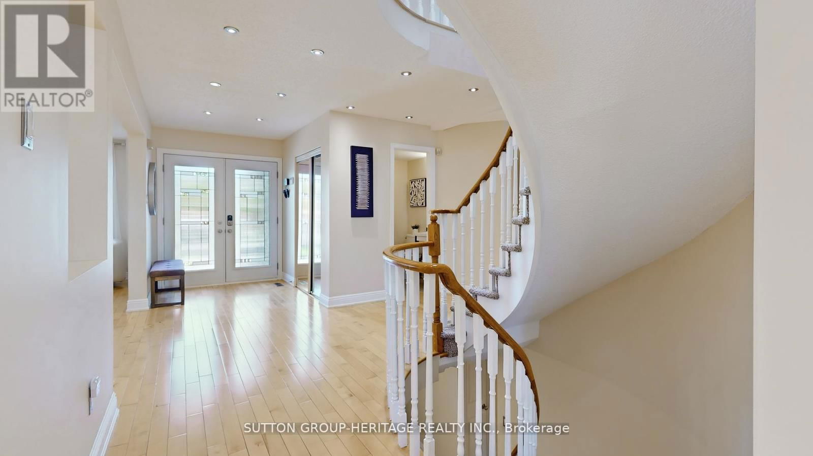 984 RAMBLEBERRY AVENUE Image 26