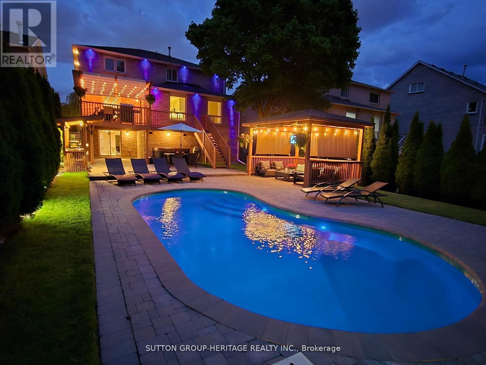 984 RAMBLEBERRY AVENUE Image 7