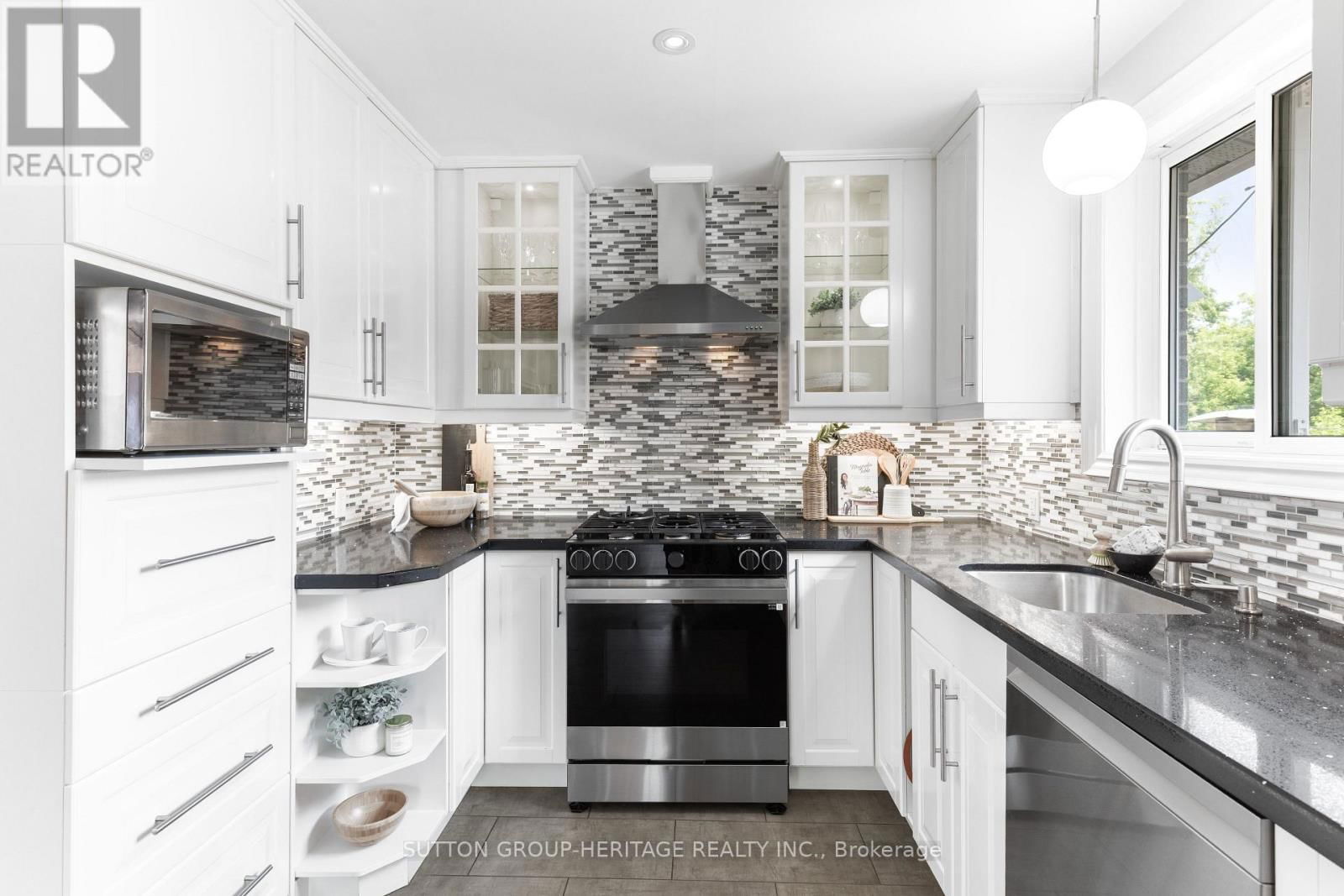 1406 COLMAR AVENUE Image 14