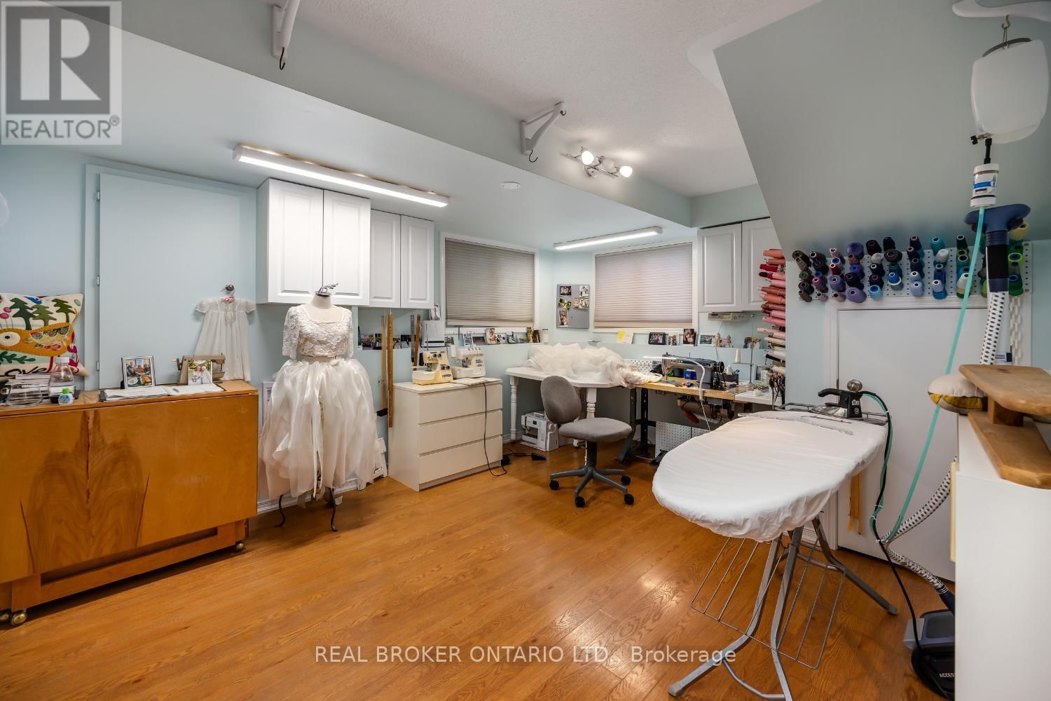 9 - 571 LONGWORTH AVENUE Image 20