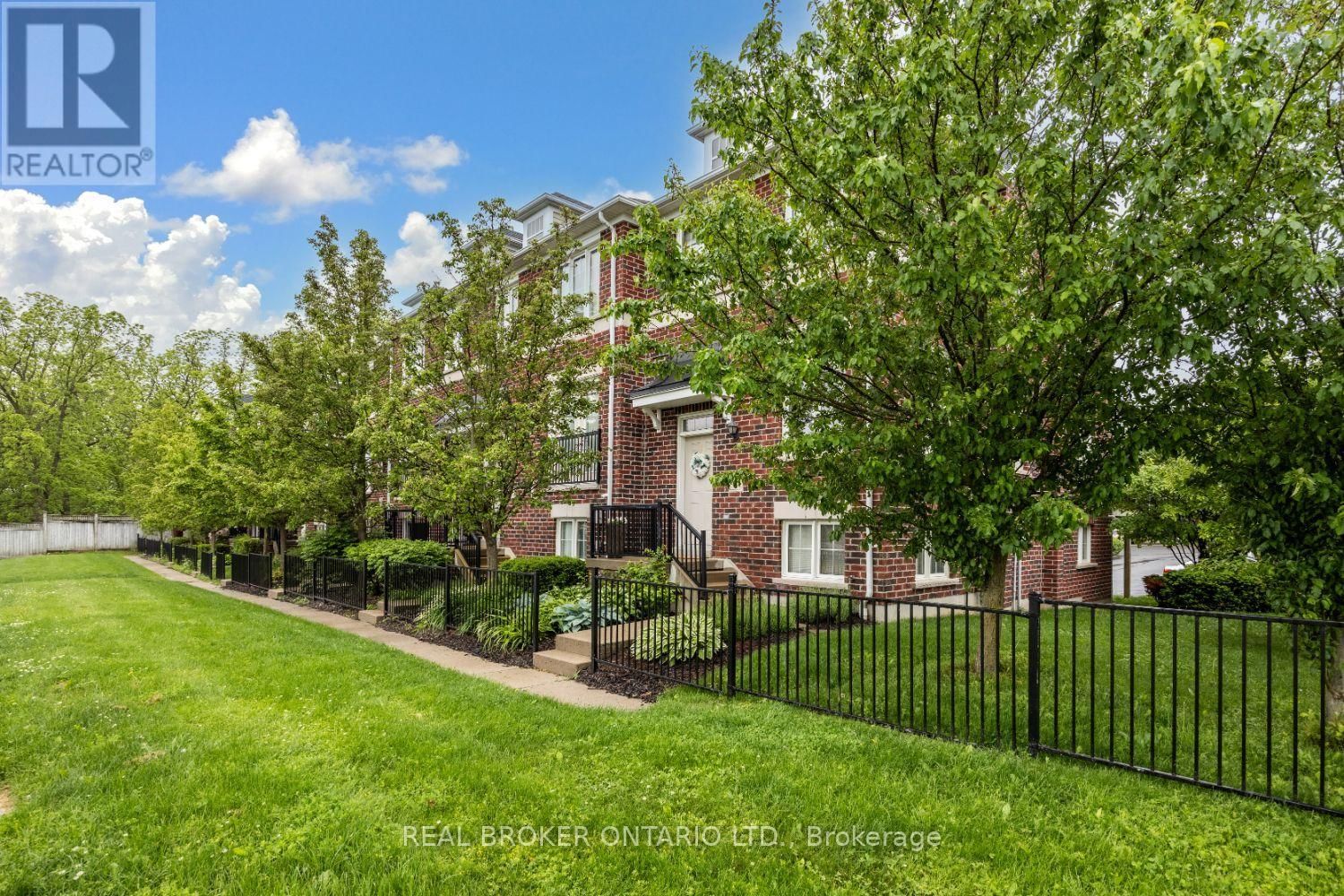 9 - 571 LONGWORTH AVENUE Image 21