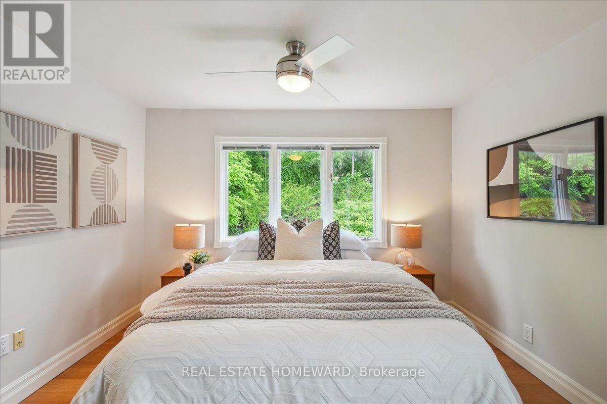 98 SPARKHALL AVENUE Image 18