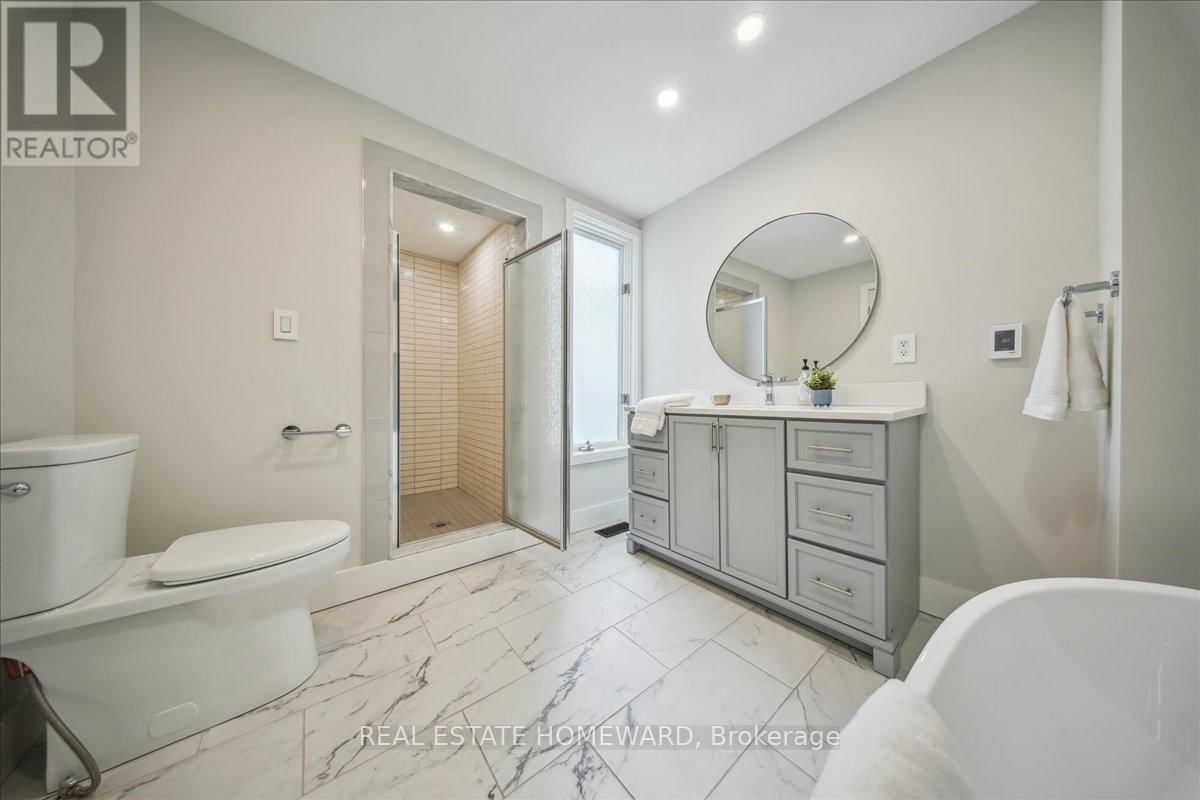 98 SPARKHALL AVENUE Image 21