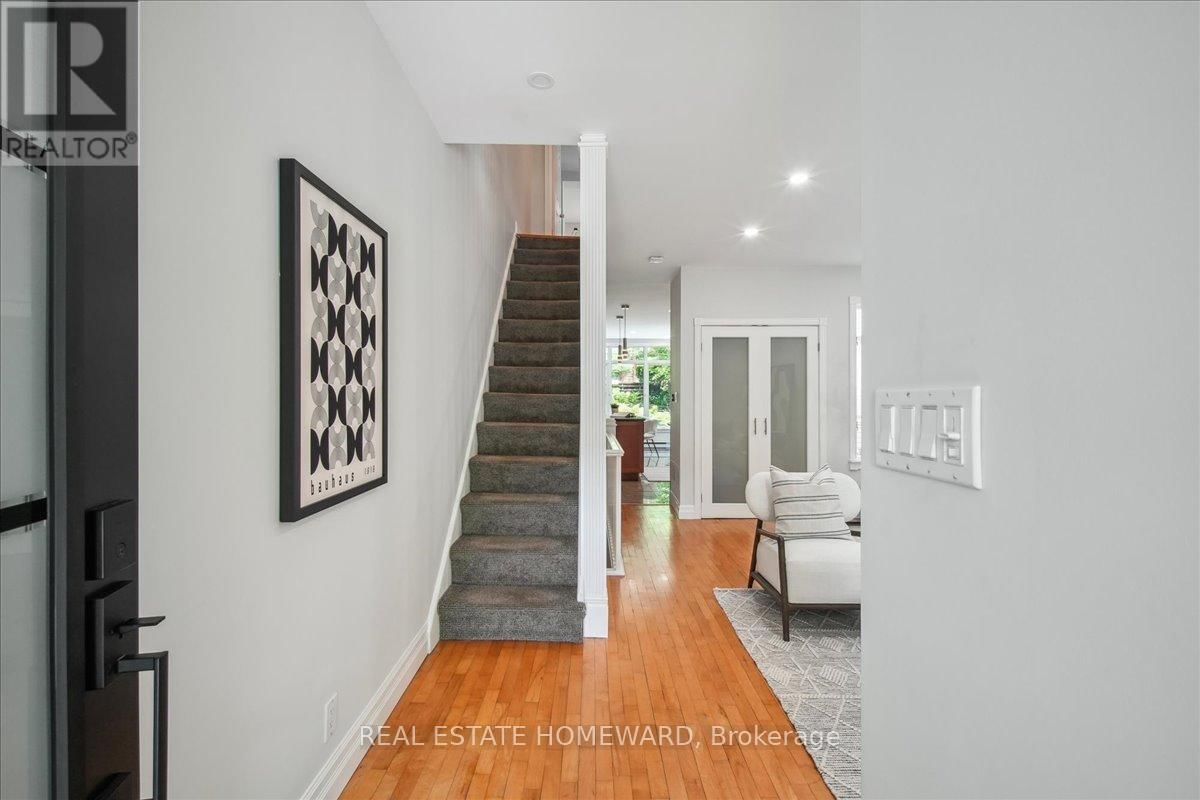 98 SPARKHALL AVENUE Image 7