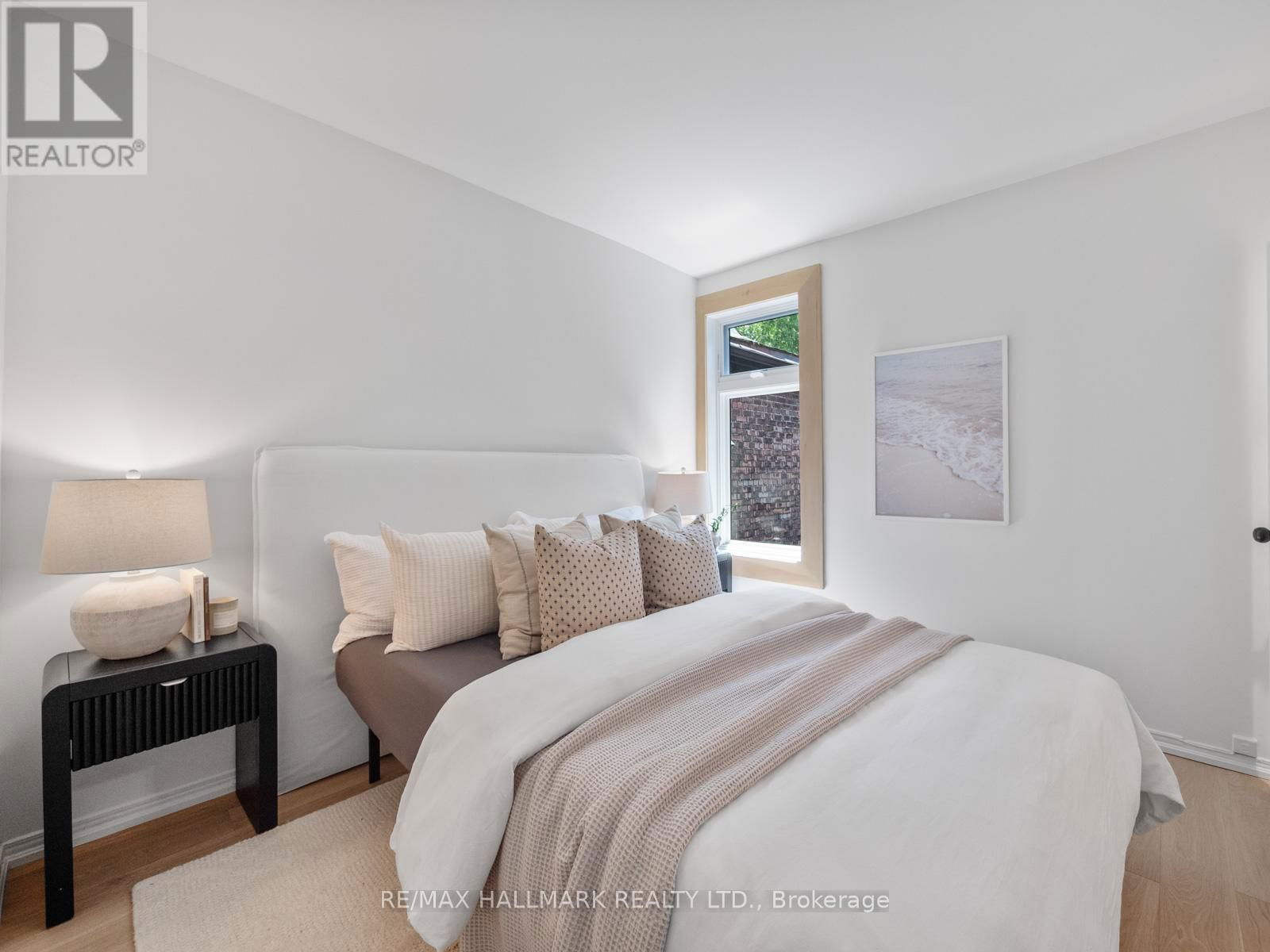 275 WITHROW AVENUE Image 24