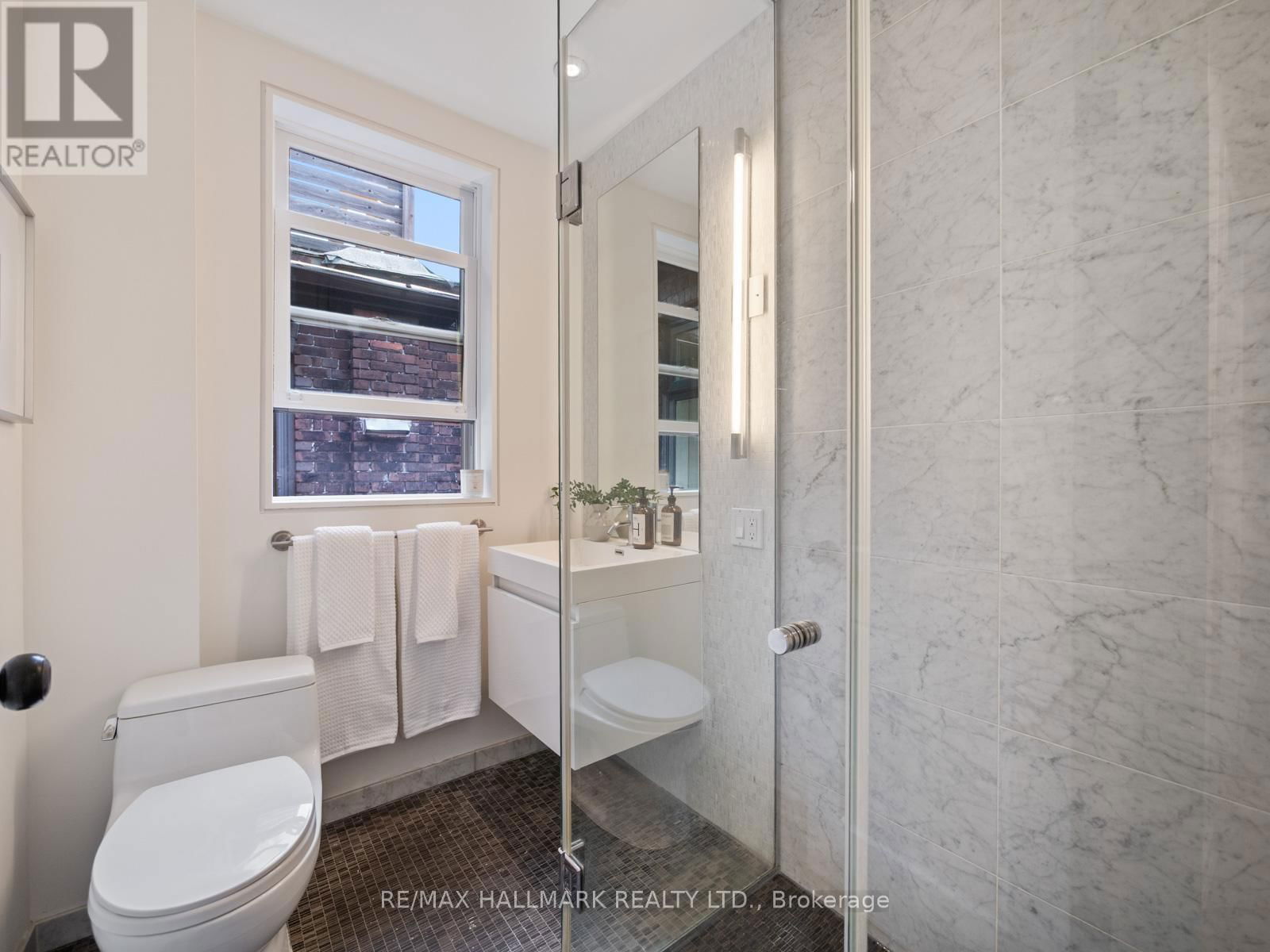 275 WITHROW AVENUE Image 28