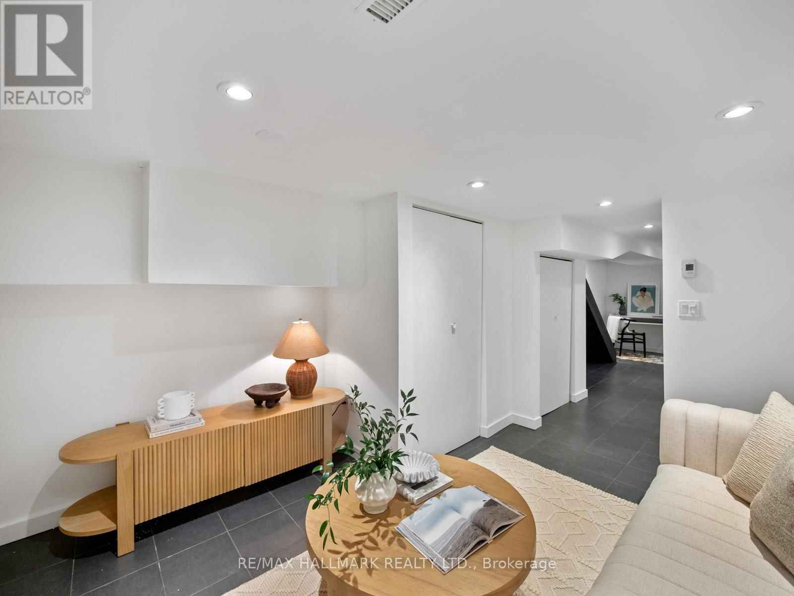 275 WITHROW AVENUE Image 38