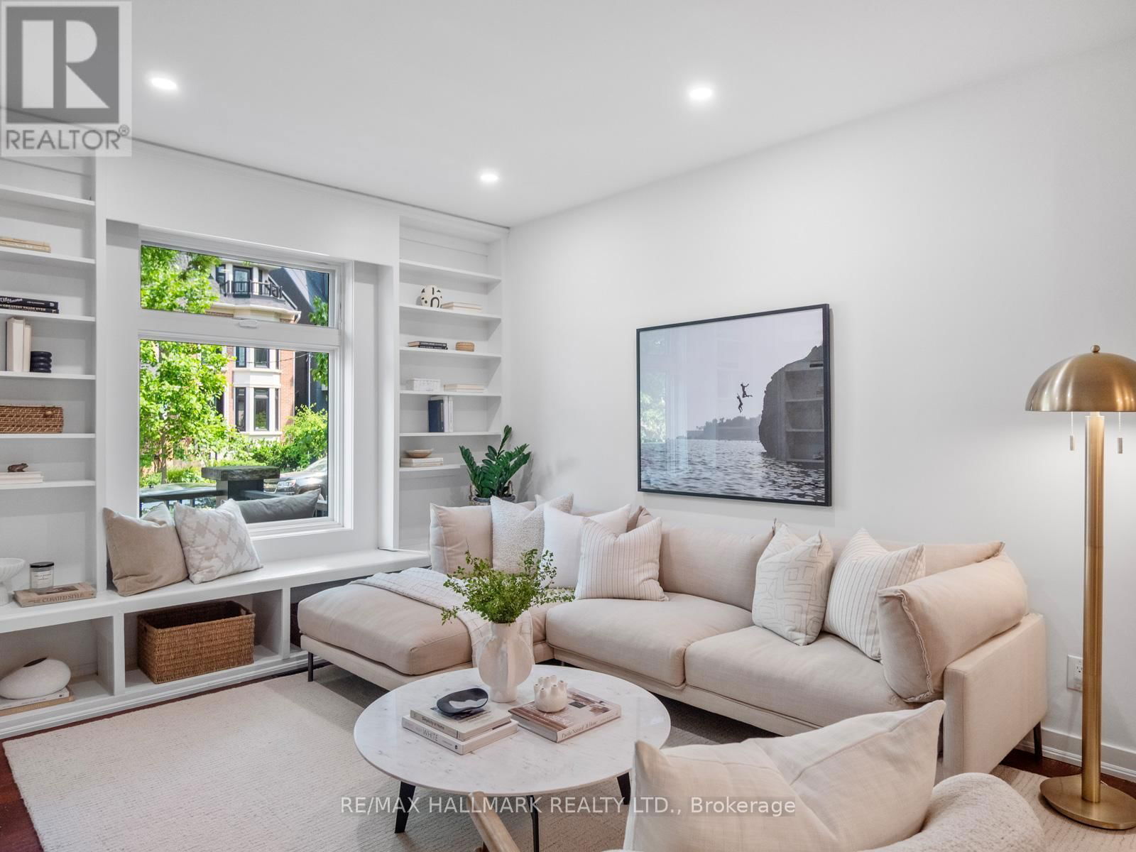 275 WITHROW AVENUE Image 4