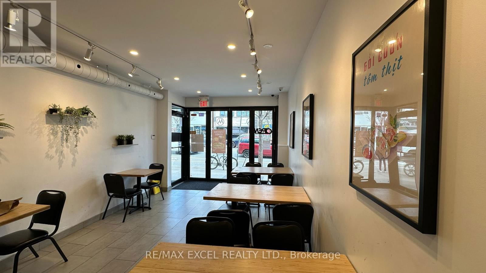467 DANFORTH AVENUE Image 3