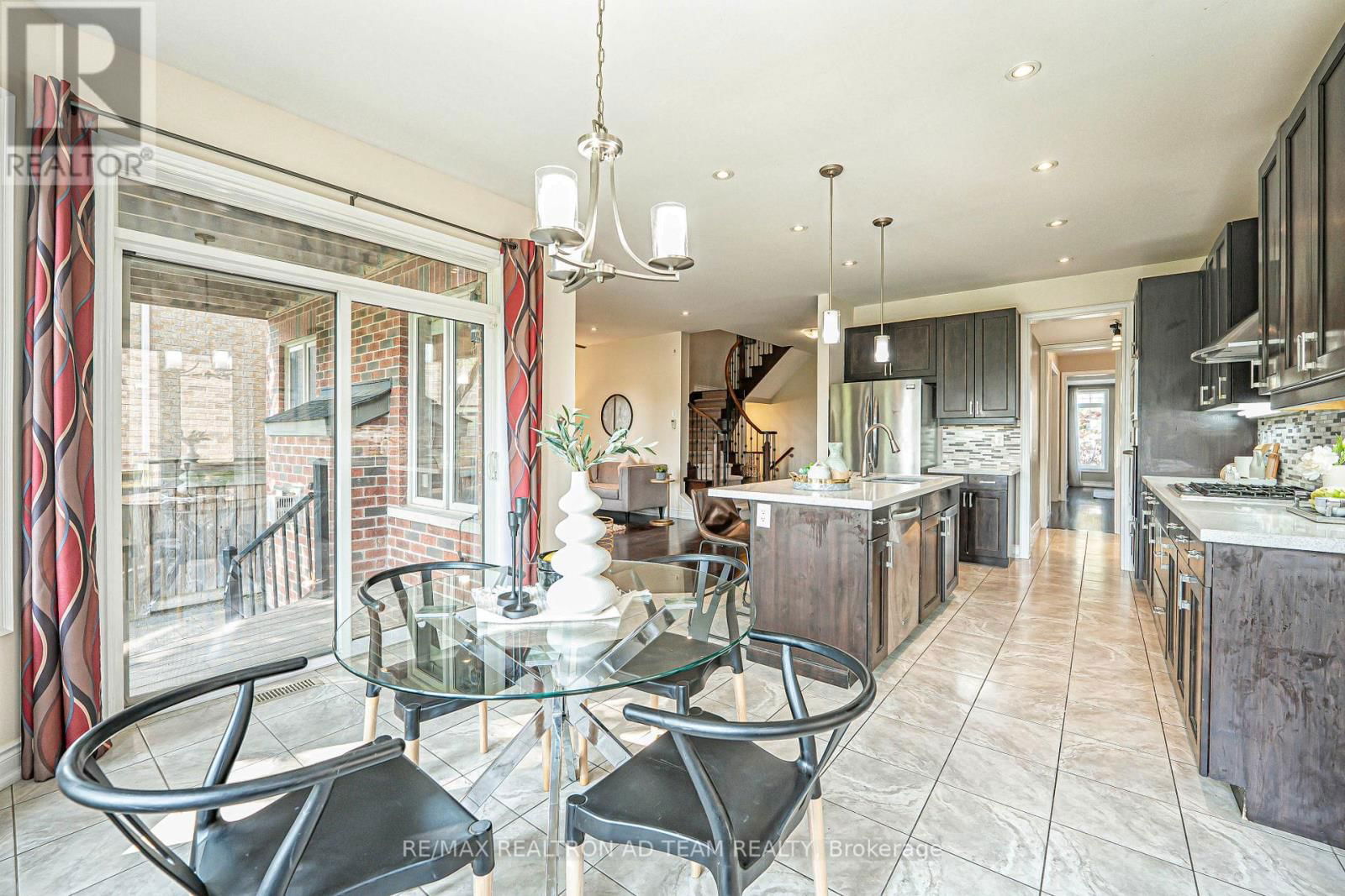 39 BEVERTON CRESCENT Image 13