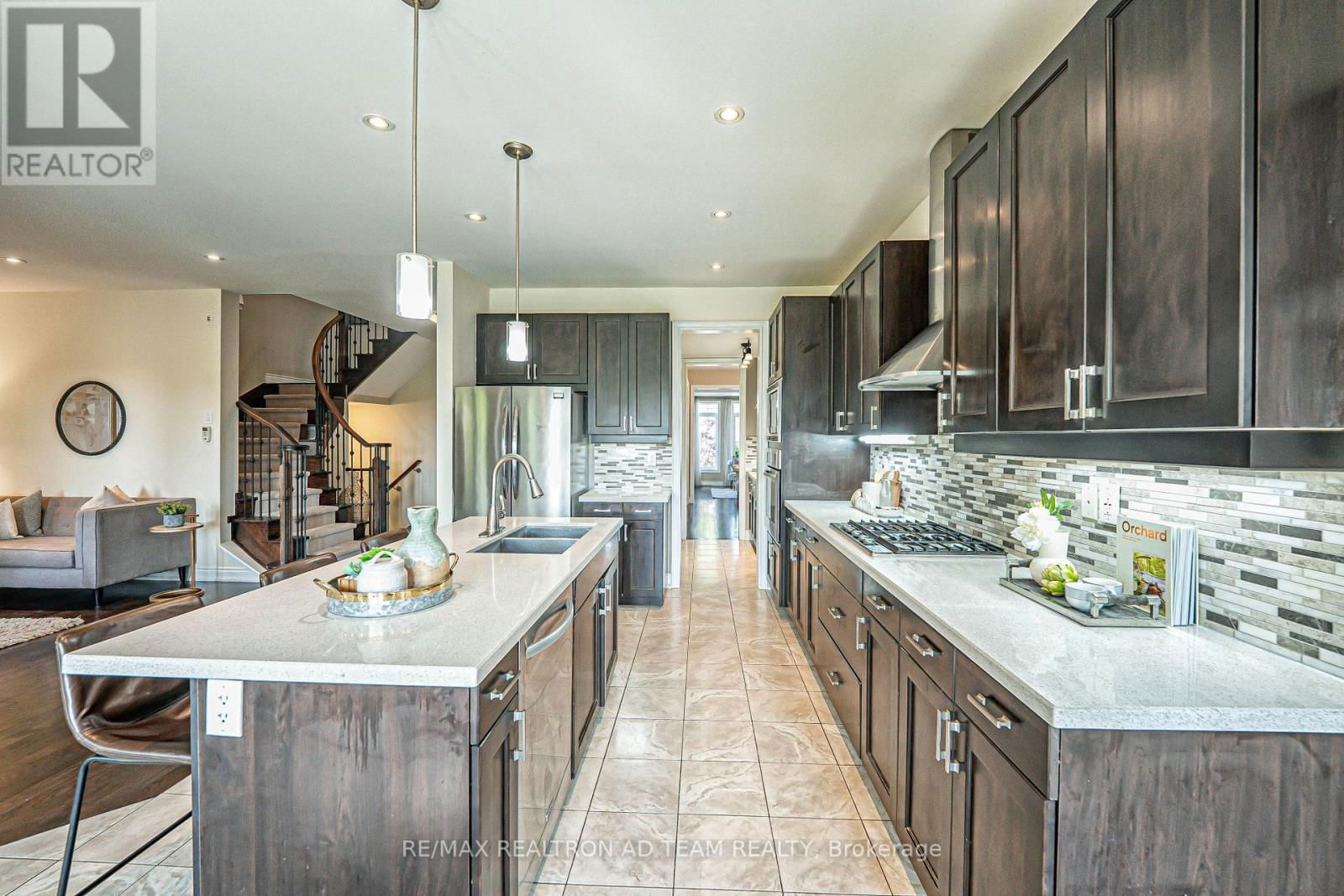 39 BEVERTON CRESCENT Image 14