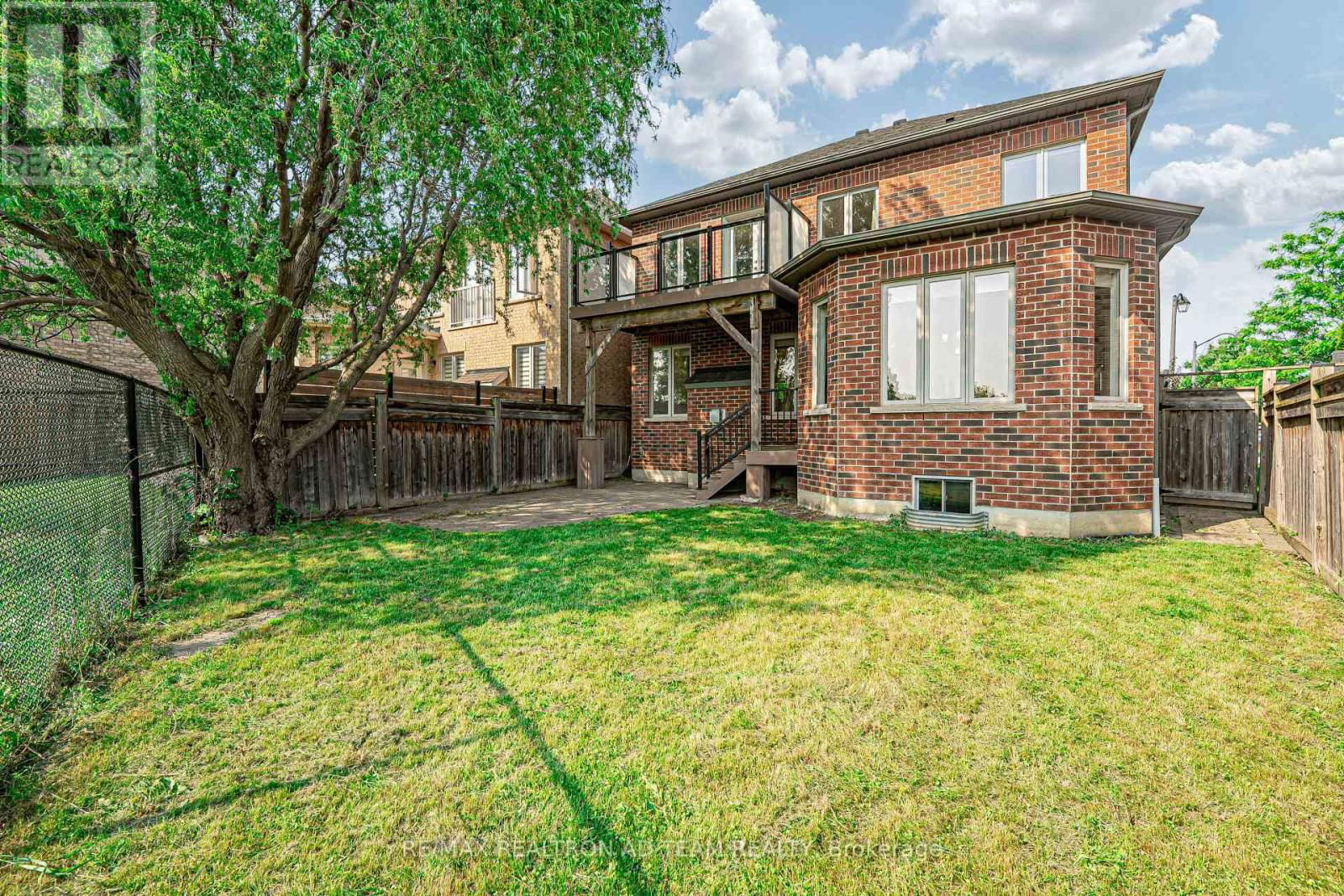 39 BEVERTON CRESCENT Image 35