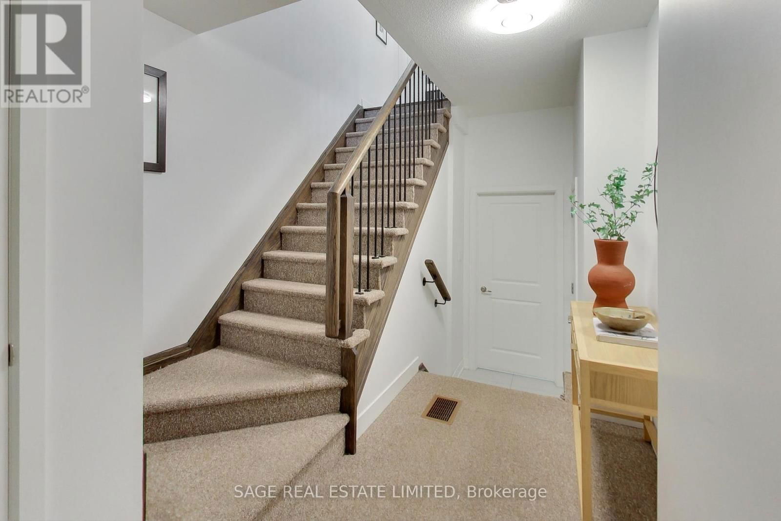 39 PALLOCK HILL WAY Image 4