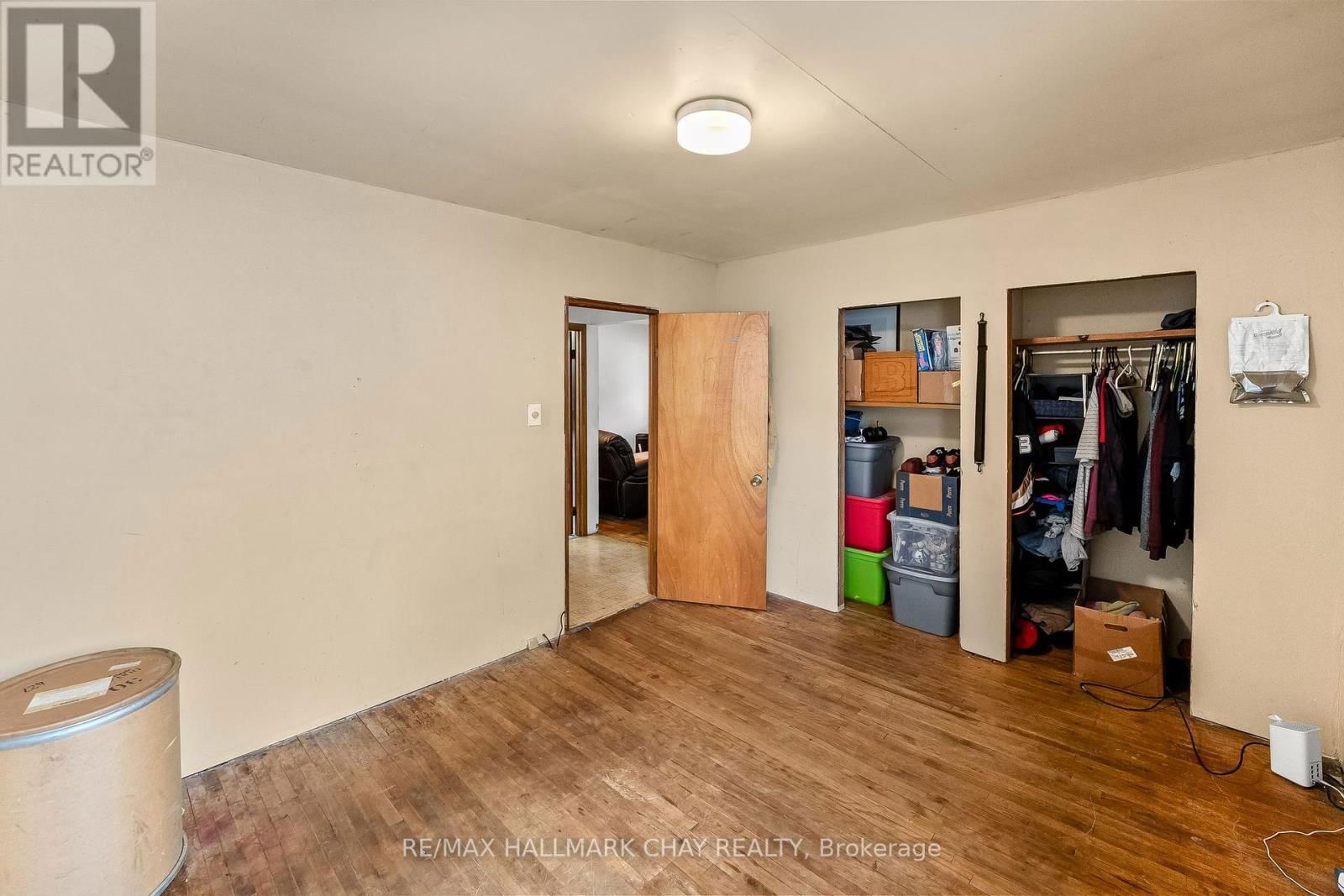 16 ELGIN STREET Image 15