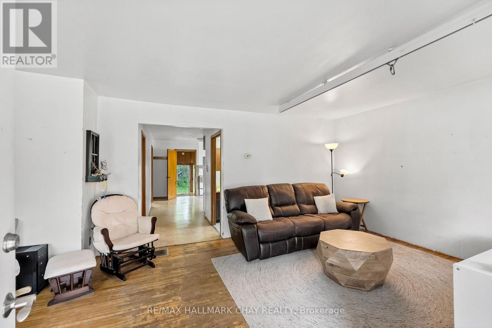 16 ELGIN STREET Image 7