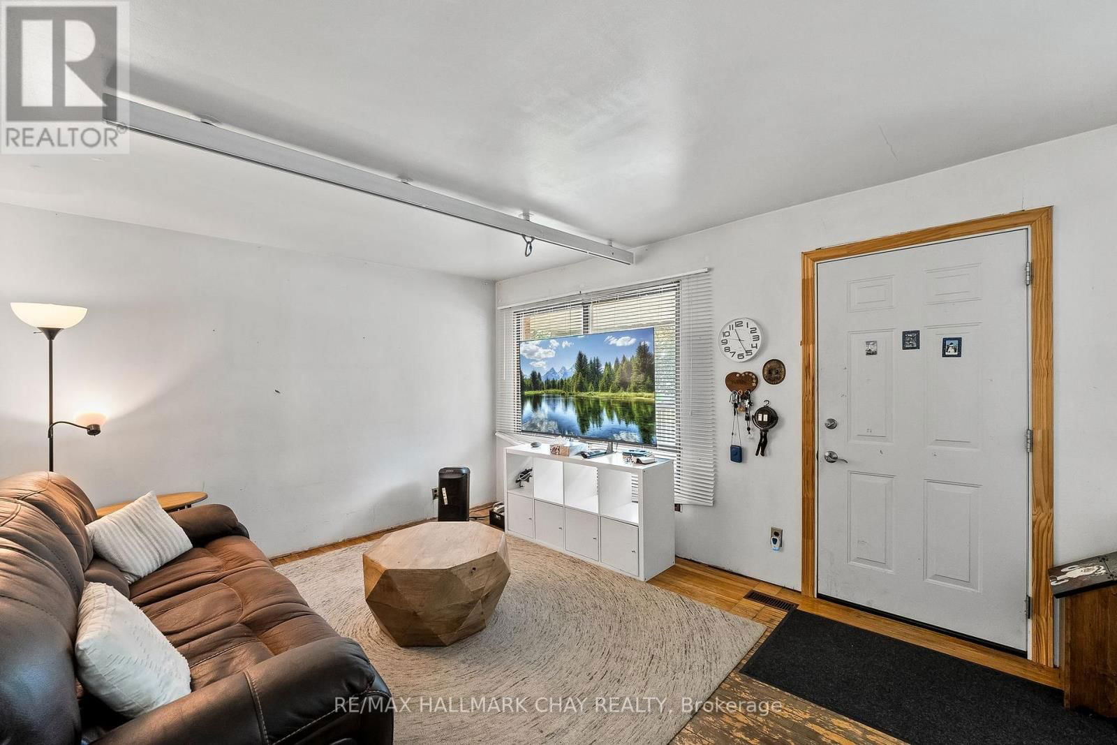 16 ELGIN STREET Image 8