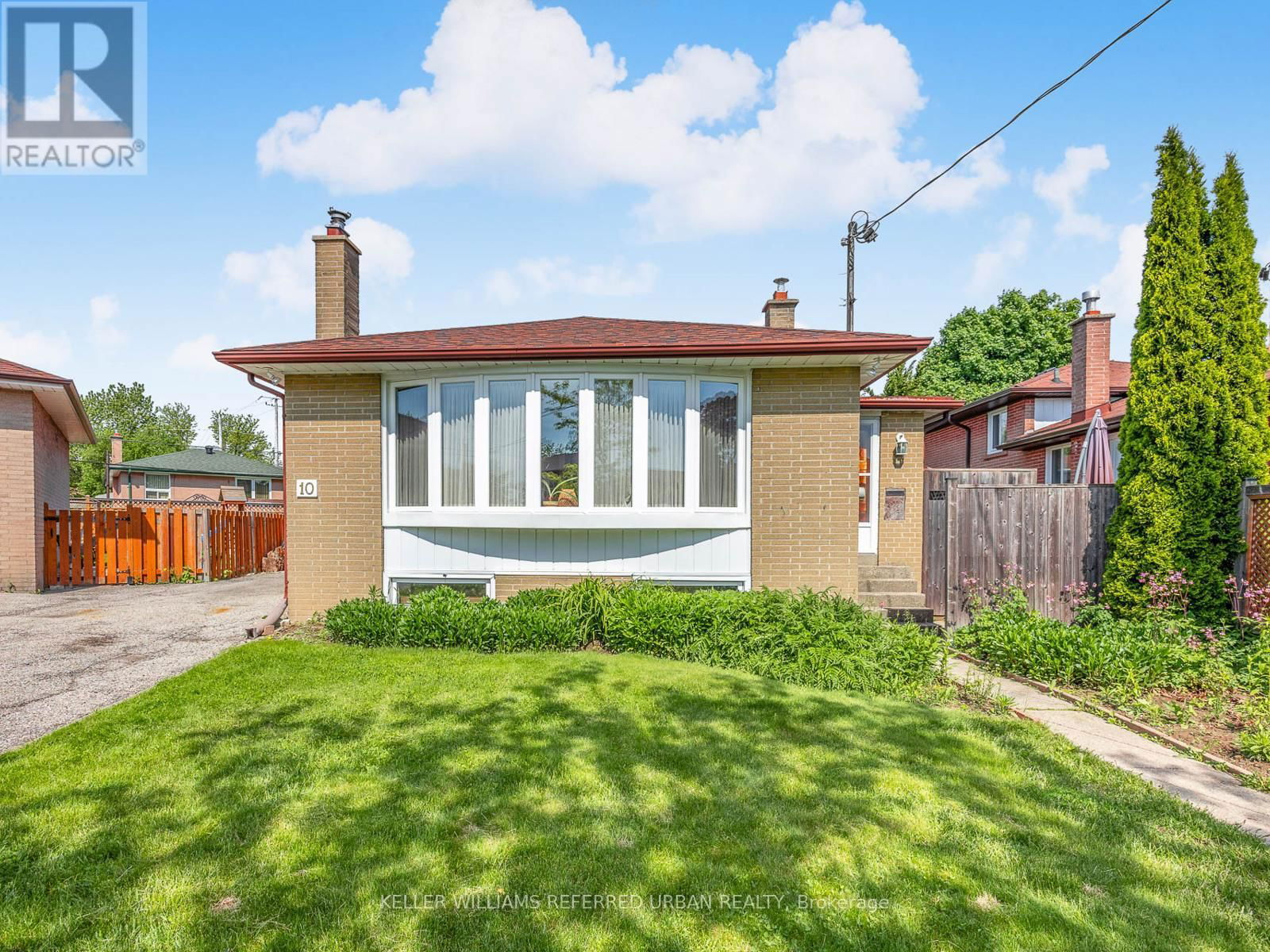 10 FROLICK CRESCENT Image 1