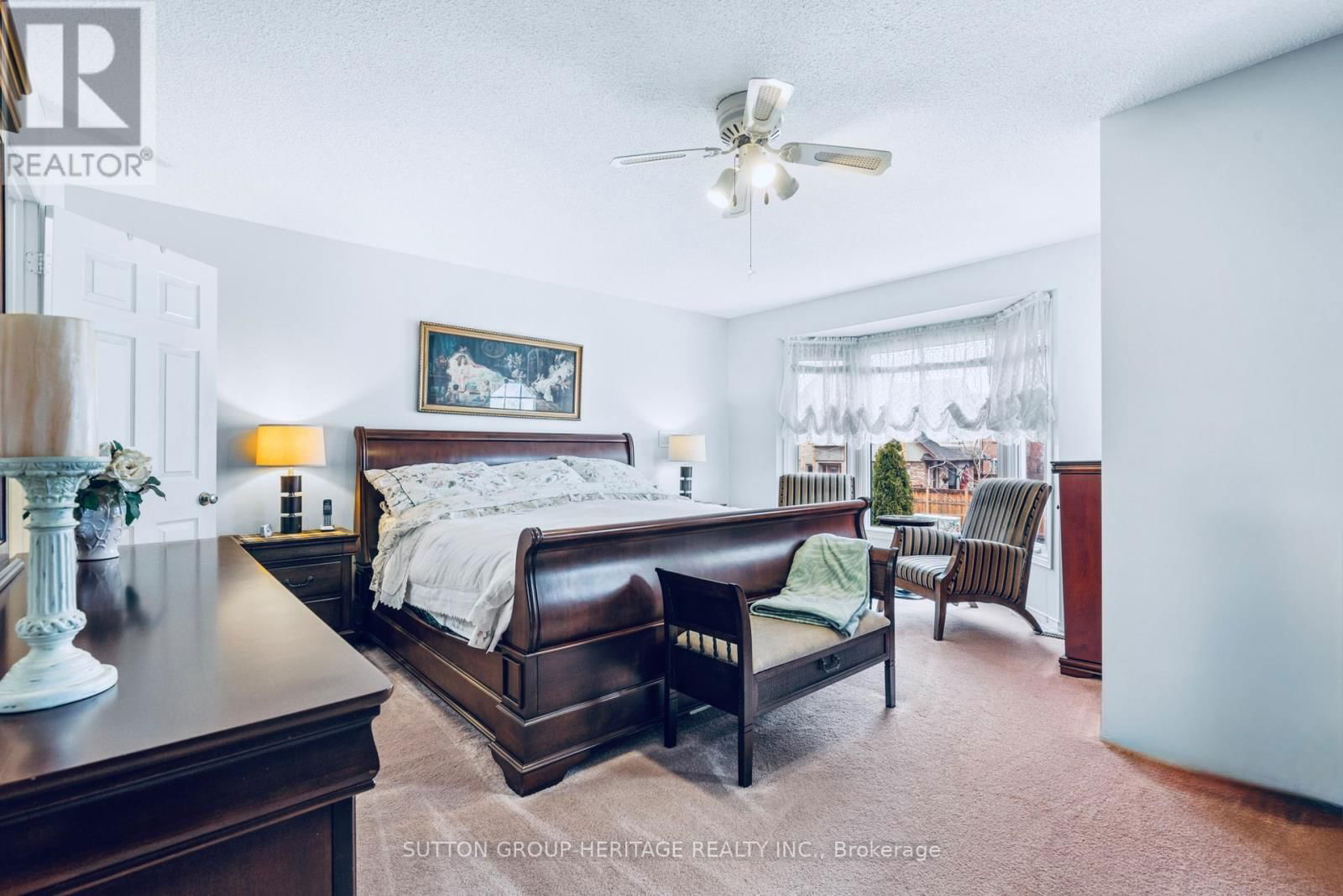 943 GABLEHURST CRESCENT Image 9