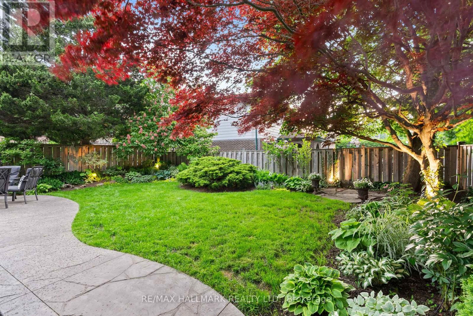 2 WICHEY ROAD Image 32