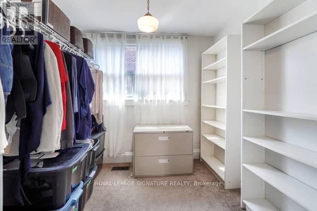 53 BROWNING AVENUE Image 12