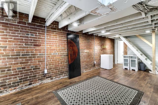 53 BROWNING AVENUE Image 16