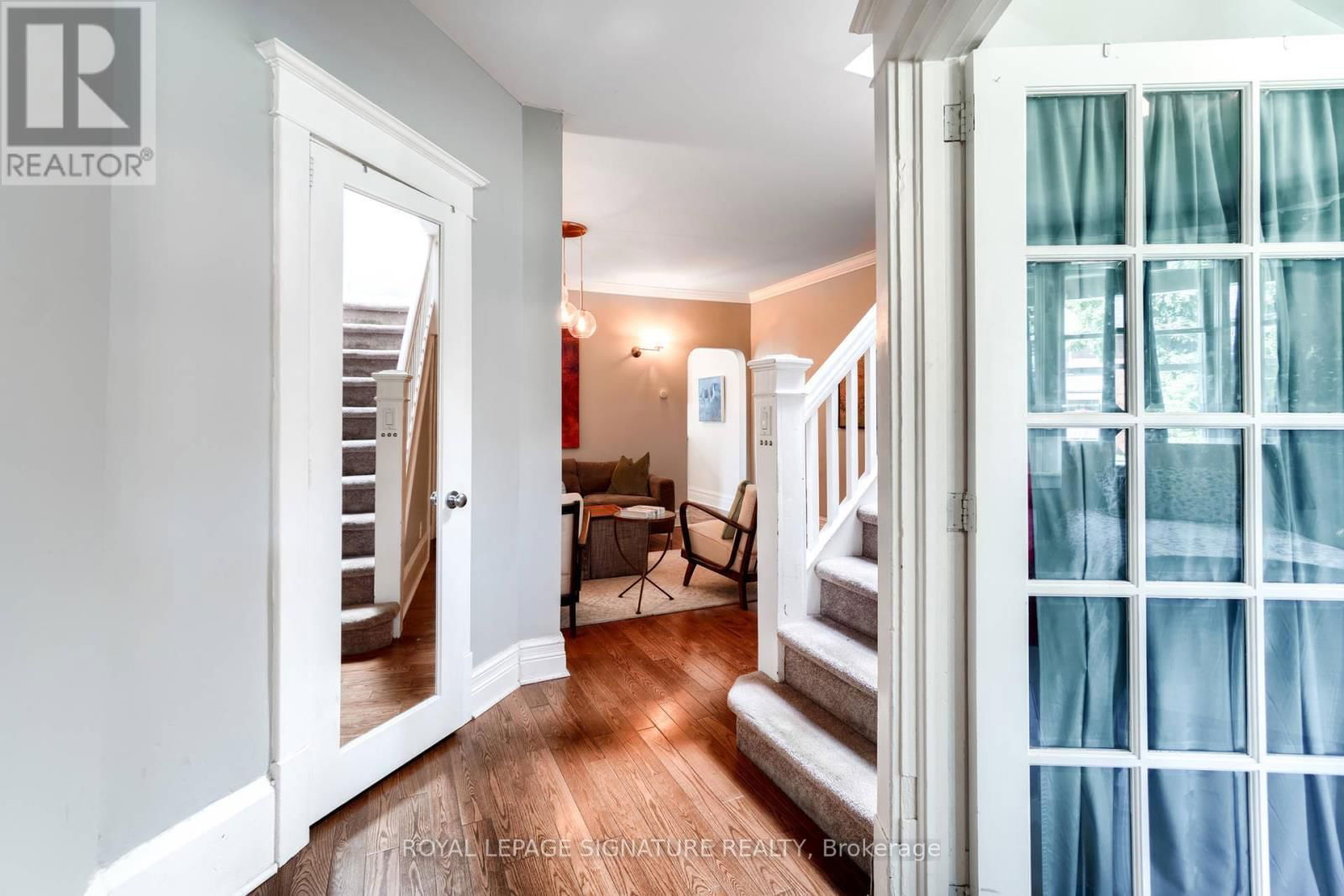 53 BROWNING AVENUE Image 4