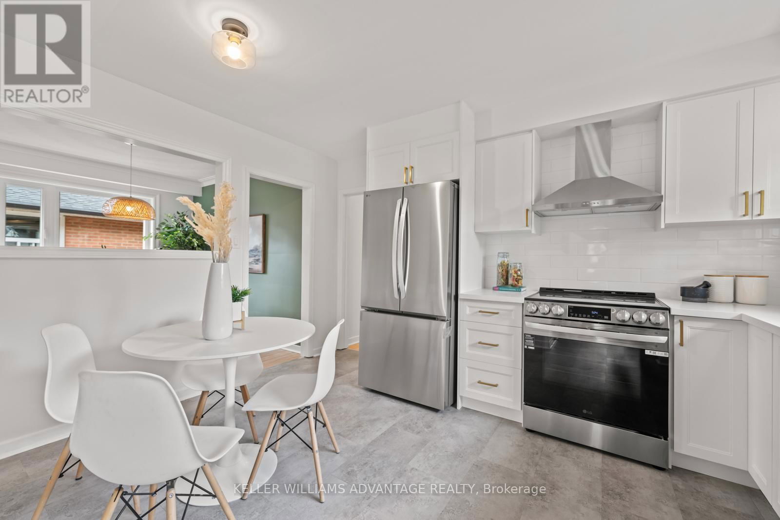 97 GRADWELL DRIVE Image 12